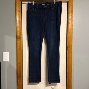 Old Navy Pop Icon Mid-rise Skinny Jeans